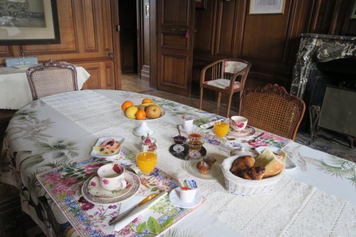 Chateau De Vitry-La-Ville ภายนอก รูปภาพ