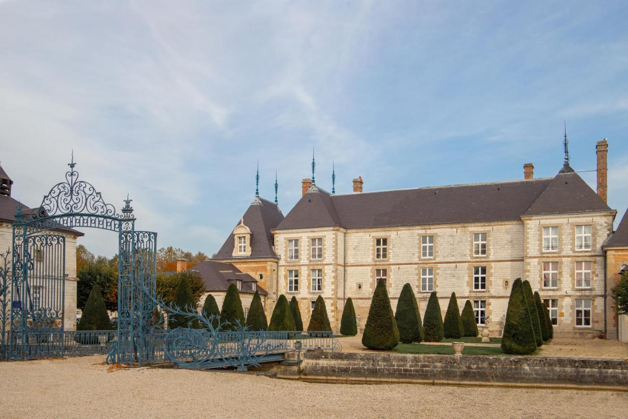 Chateau De Vitry-La-Ville ภายนอก รูปภาพ